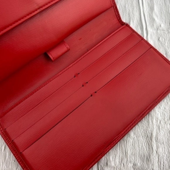 Louis Vuitton | AUTHENTIC Epi Leather Trifold Wallet, Red (EUC) - Picture 4 of 12